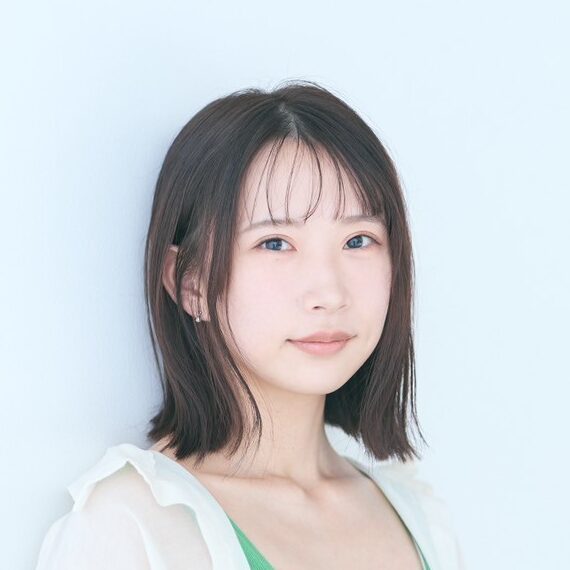成塚衣和美