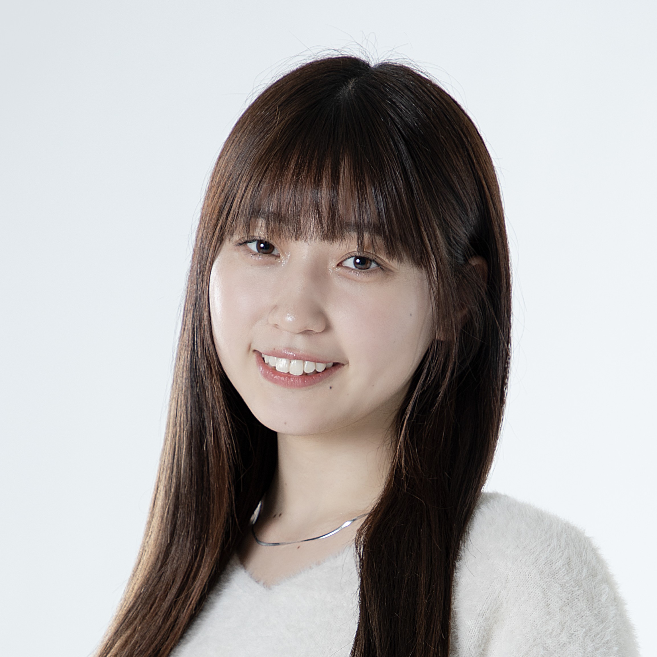 山田夏萌